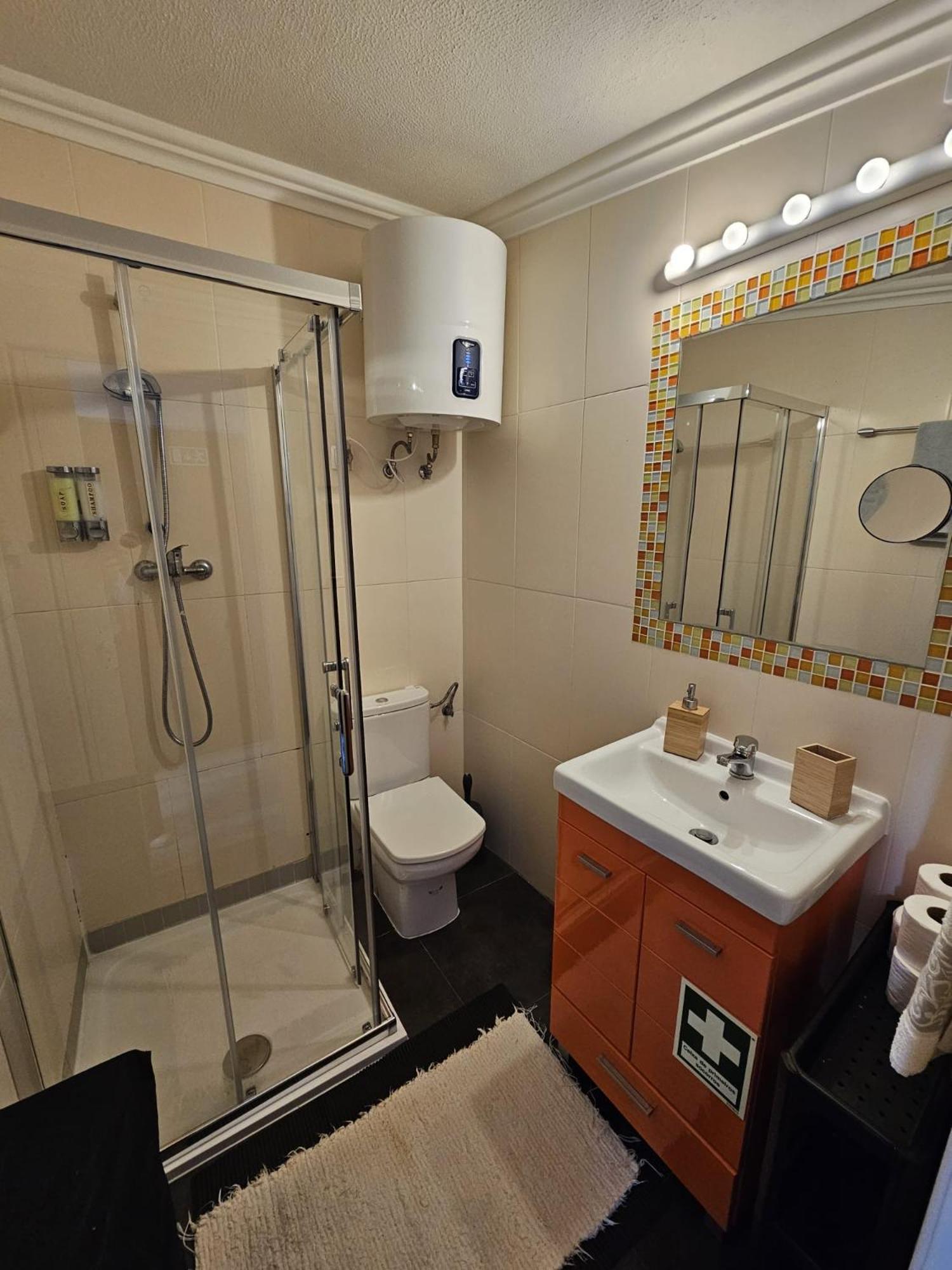 Charming Cozy Studio With Garden & Pool كاسكايس المظهر الخارجي الصورة